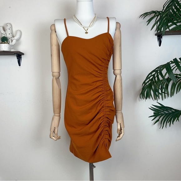 Elliatt Oceana Mini Dress in Amber - Picture 2 of 7